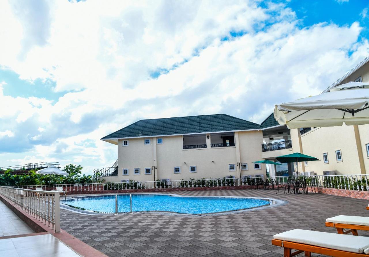 Faith Cricket Club & Resort Bhopal Bagian luar foto