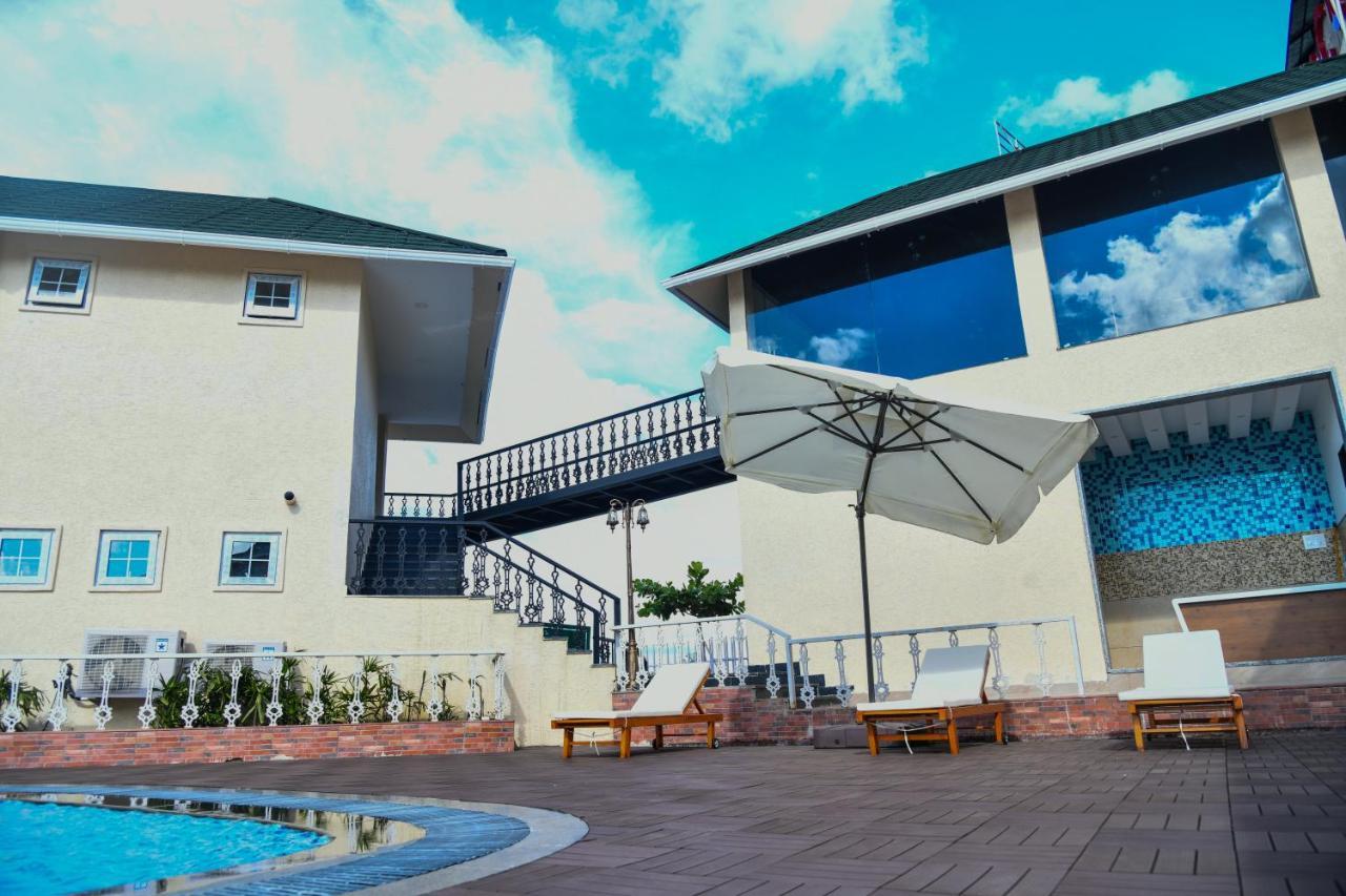 Faith Cricket Club & Resort Bhopal Bagian luar foto